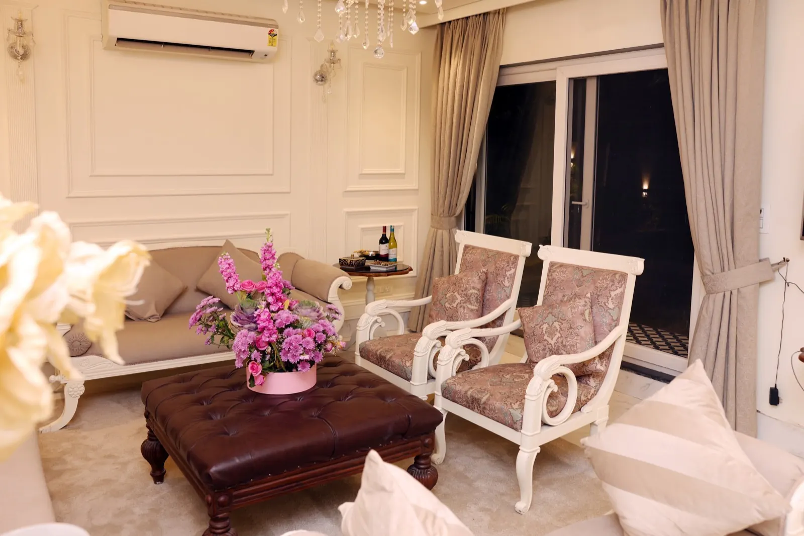 New Delhi — 2BHK with Private Courtyard — Living Area, photo 3 of 24