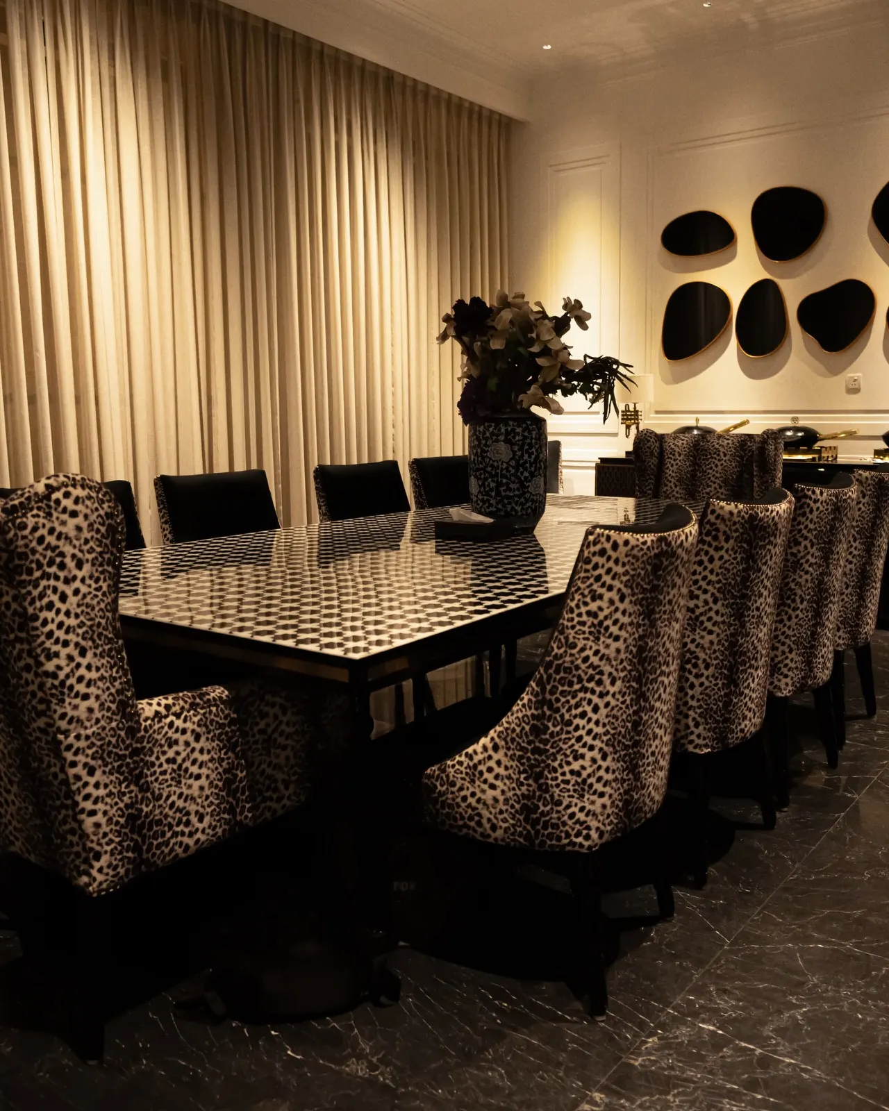 South Delhi Farmhouse — The White Bungalow — Kitchen & Dining, photo 5 of 43
